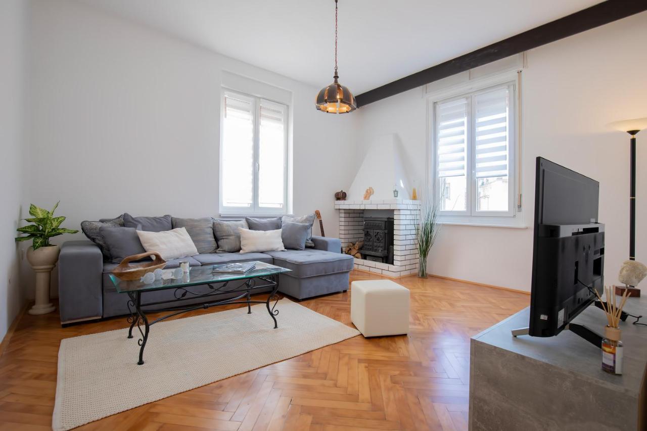 Amphitheater Apartment Póla Kültér fotó